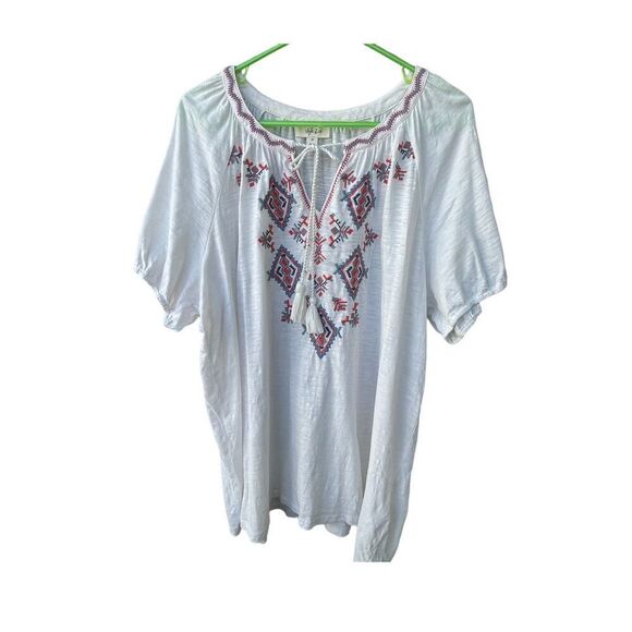 Style & Co. Tops - Style & Co peasant embroidered tassels relaxed fit
